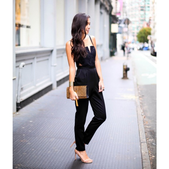 Alice + Olivia Black Sleeveless Jumpsuit - Picture 2 of 14